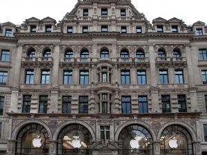 Apple London 01